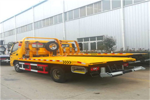 定陶附近拖车救援搭电